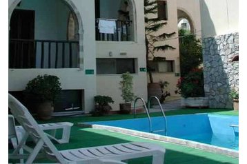 Graikija Privát Kalives, Eksterjeras